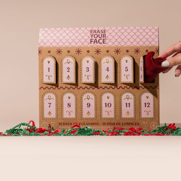 Erase Your Face 12 Days of Cleansing Reusable Makeup Removing Cloths Set NEW - Picture 14 of 15